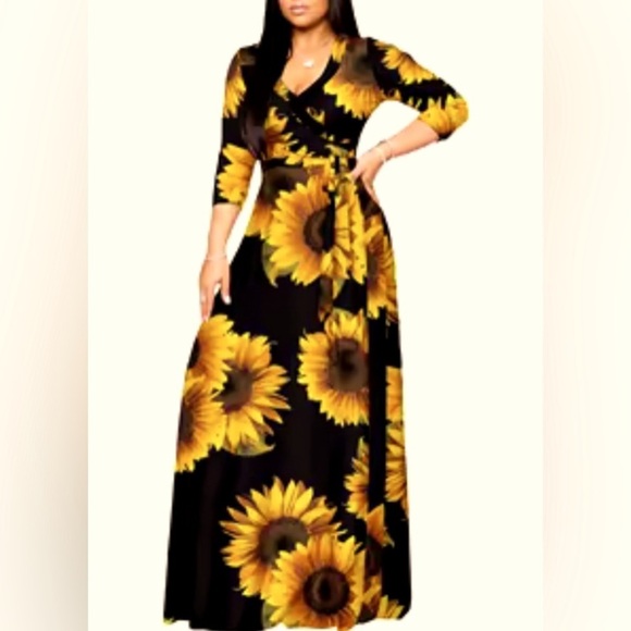🌻 Vibrant Sunflower Print Loose Fit Dress with Tie Belt. NWOT - Picture 1 of 3